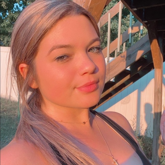 Meet your Posher, Ryle - Picture 1 of 1